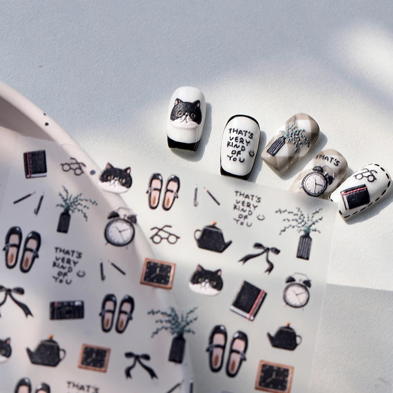 검은 고양이 새끼 고양이 안경 카메라 계시기 신발 노트북 꽃병 펜 주전자 Bowknot 항목 접착제 네일 아트 스티커 매니큐어 데칼