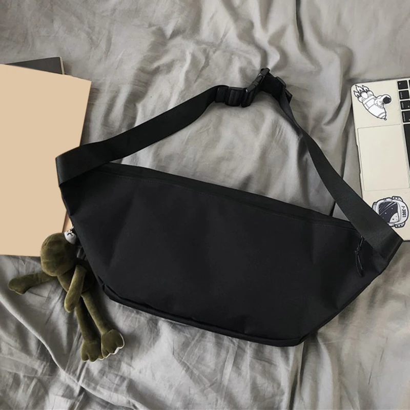 Marsupio Impermeabile Unisex Nylon Nero - Con Tracolla Regolabile E Jack Per Cuffie, Per Sport E Viaggi