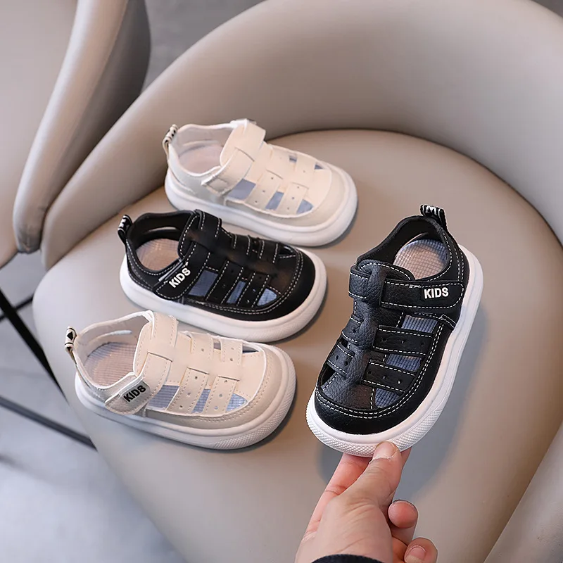 Fashion New Children Sandals Lightweight and Versatile Boys Beach Shoe Non Slip Girls Leather Shoes Comfort Soft Soled Shoe