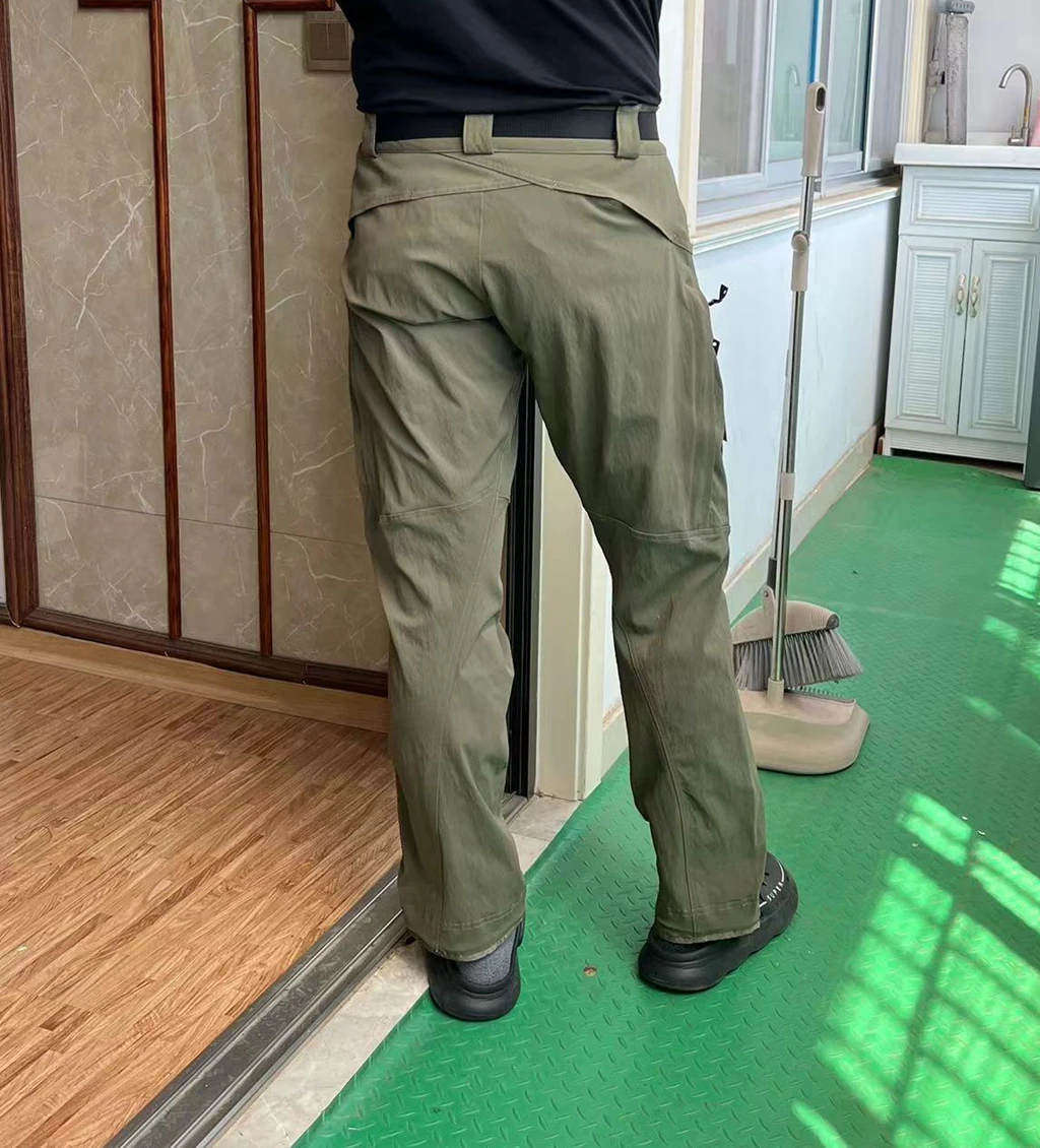 Water Splashing Pants
