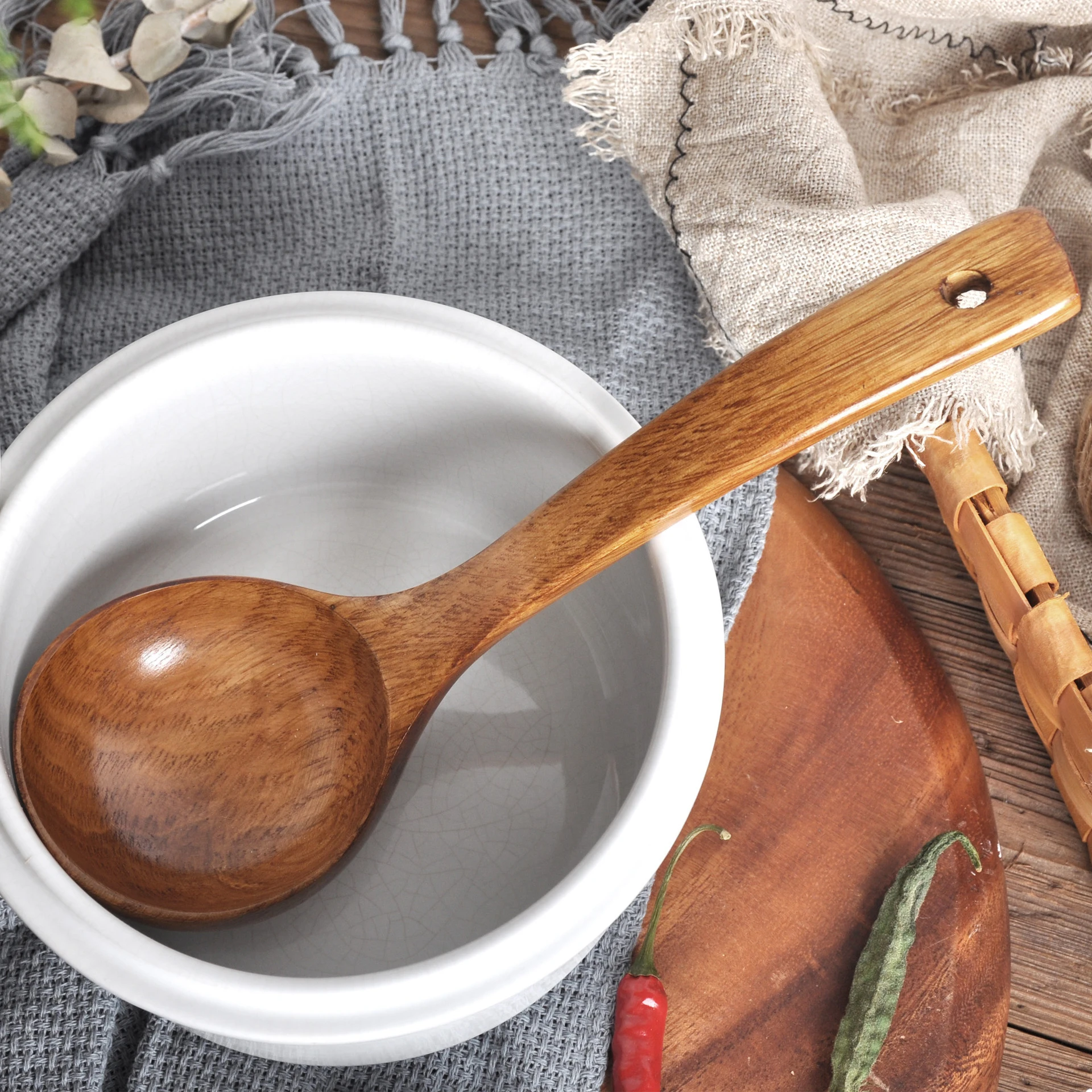 Wooden Soup Spoon Serving Spoon Ladle Home Kitchen Cooking Anti-scalding Big Ramen Noodle Soup Tableware Supplies
