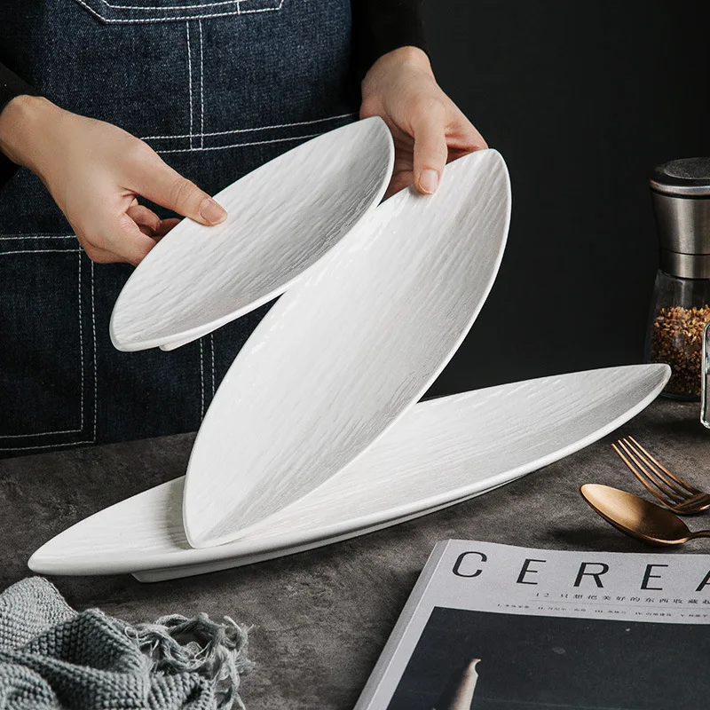 Long Japanese Leaf Plate 4