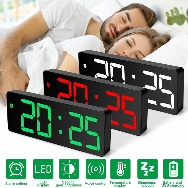 Reloj despertador digital de mesita de noche con pilas, pantalla