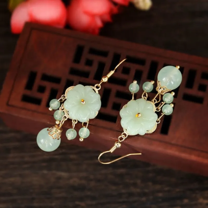 New Fashion Green Jade Marrow Flowers Tassel Drop Earrings for Women Ethnic Style Stud Earring Pretty Jewelry Gifts