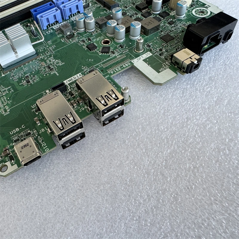 EAX69063601 メインボード（ジャンク品） EAX69063601 メインボード（ジャンク品）