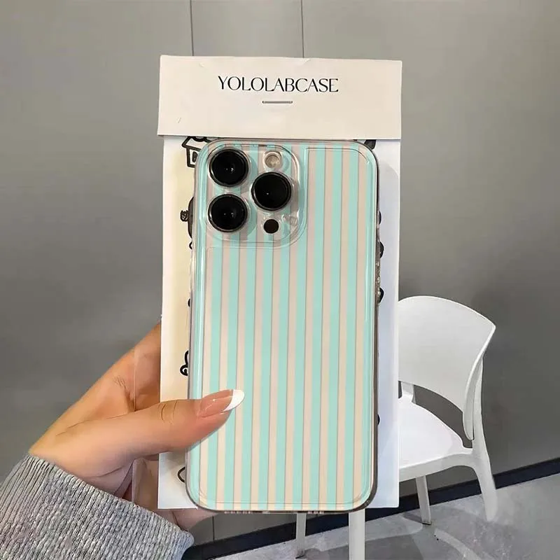 Simple Colorful Vertical Striped Pattern Silicone Phone Case