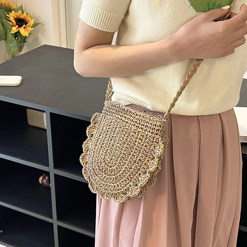 Women Fashion Woven Handbag Straw Woven Tote Bag Vacation Shoulder Bag Large Capacity Ethnic Style for Beach Travel