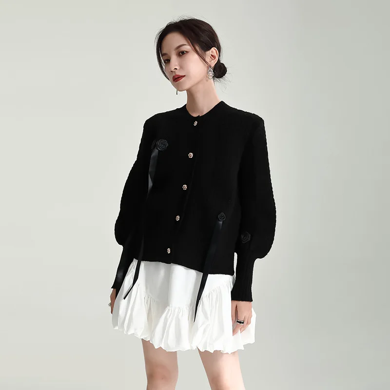 

2022 Autumn and Winter New Lazy Wind Twist Sweater Round Neck Knitting Began Retro Loose Jacket Female