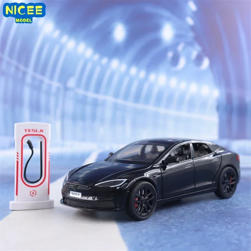 

1:24 Tesla Model S sedan High Simulation Diecast Metal Alloy Model car Sound Light Pull Back Collection Kids Toy Gifts F593