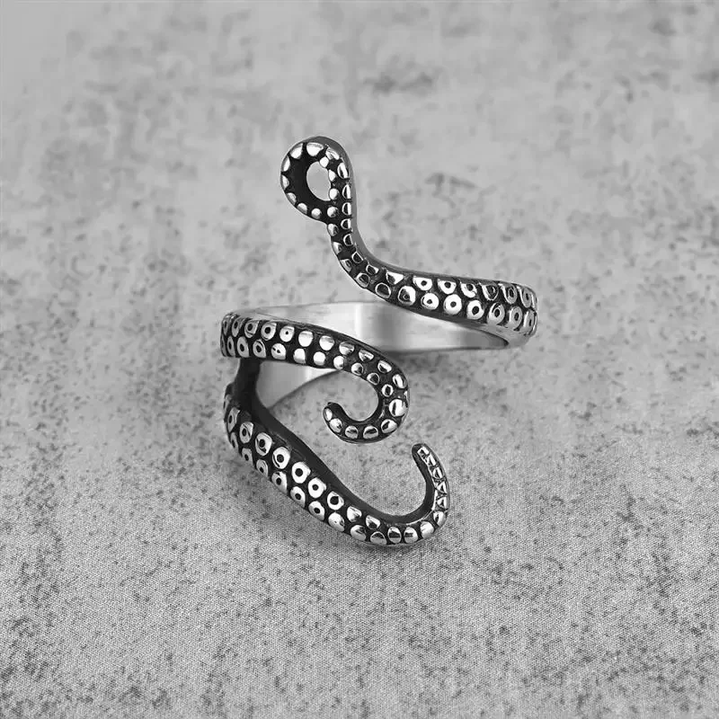 Creative Octopus Rings for Men Gothic Deep Sea Monster Squid Finger Tentacles Punk Animal Jewelry Gift Opened Adjustable