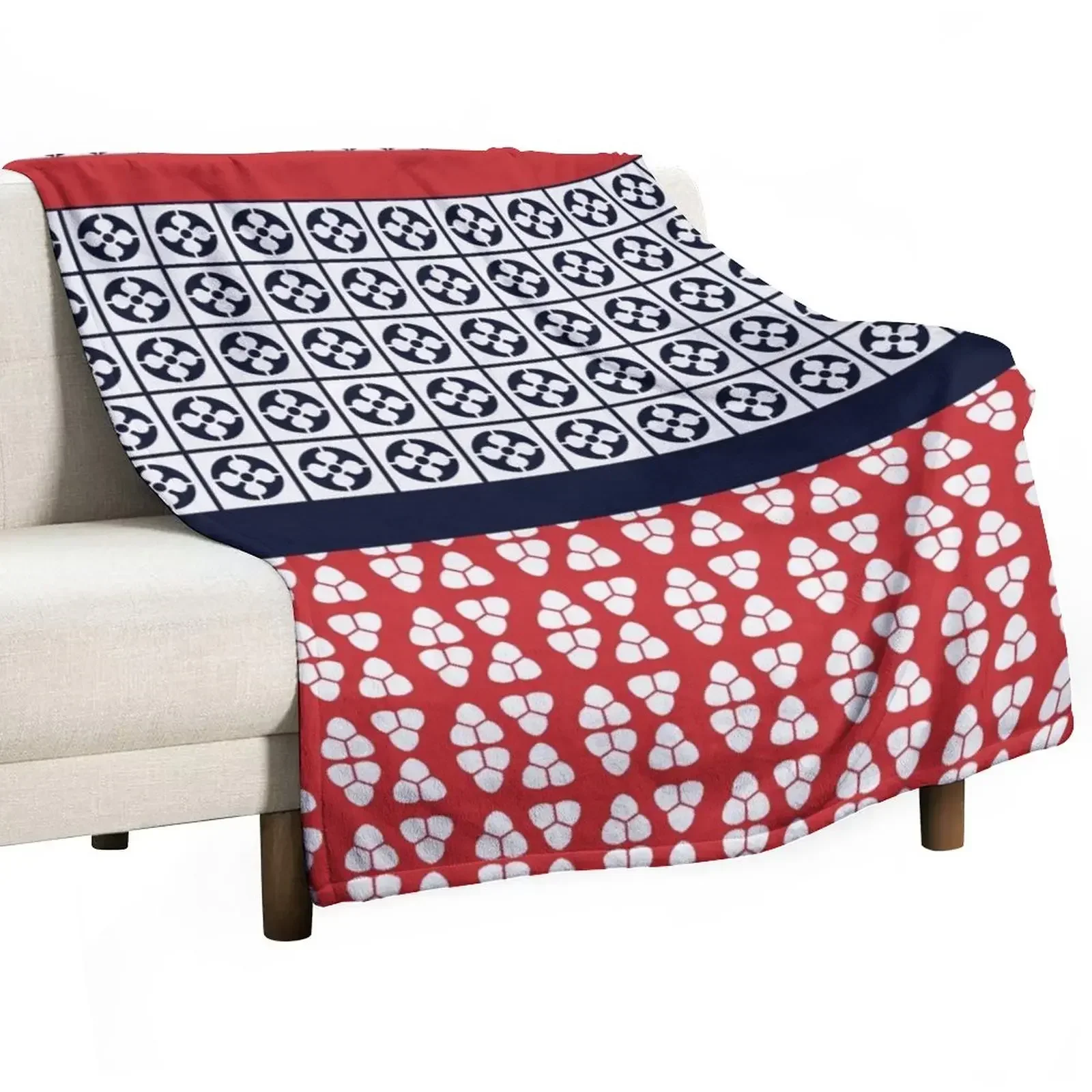 

Japanese Style Ethnic Quilt Blue and Red Throw Blanket Flannel Shaggy Thermals For Travel Extra Large Throw Blankets