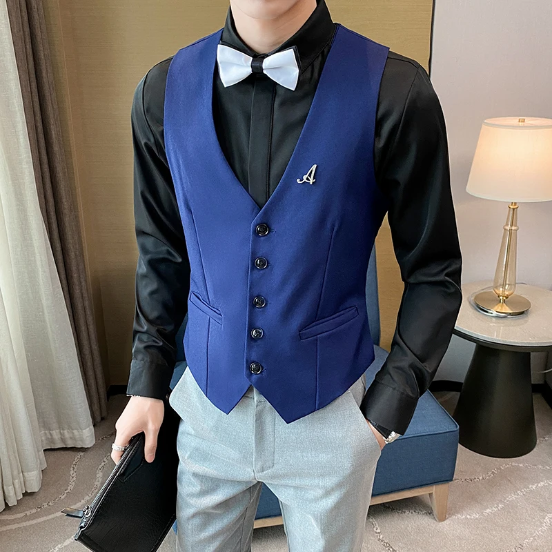 

2023 Fashion Vest Men Slim Business Casual Waistcoat Single Breasted Party Disco Waiter Nightclub Sleeveless Vests Men Clothing