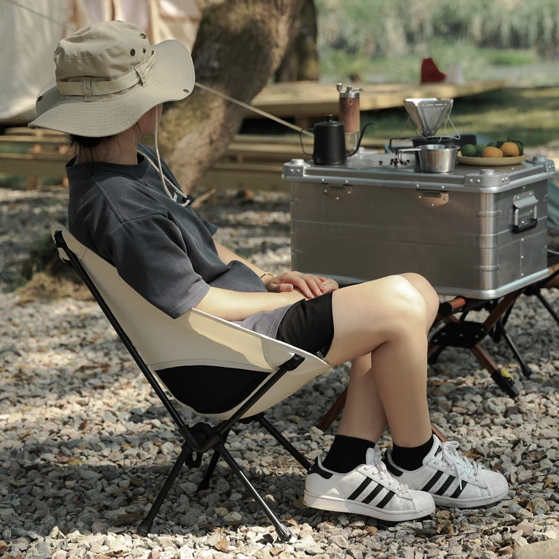 Outdoor Folding Chair Portable Moon Arm-chair Fishing Stool Art Painting Chair Breathable Mesh Backrest Beach Picnic