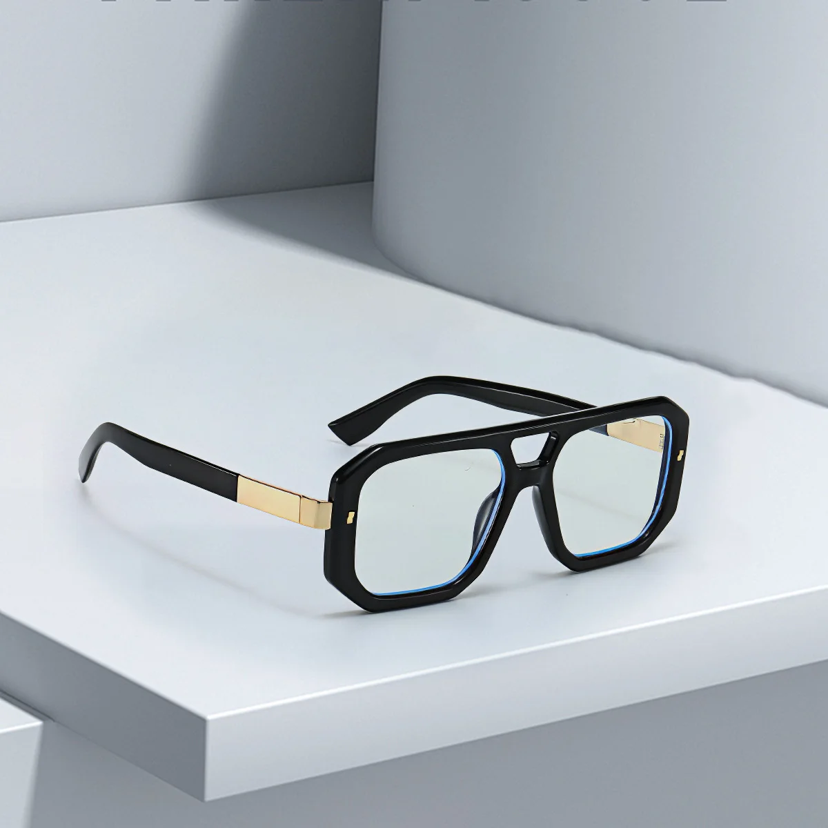 New In Black Square Anti Blue Light Glasses with Gold Lines Outlining Anti Blue Light Fashion Accessories Eye Glasses Men