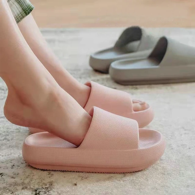 rosyclo Cloud Slippers for Women and Men Massage Algeria | Ubuy