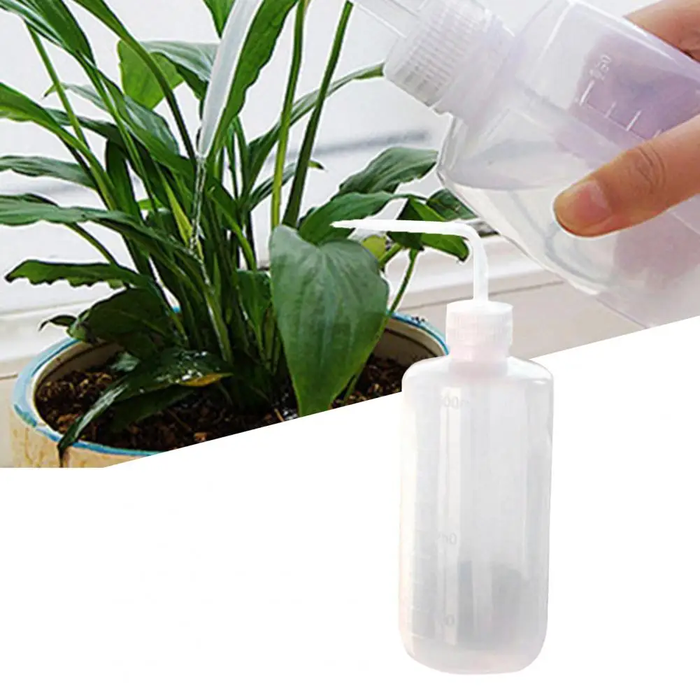 

Lightweight Spray Bottle Transparent Curved Spout Spray Bottle Watering Pot Scale Sprinkling Can for Travel