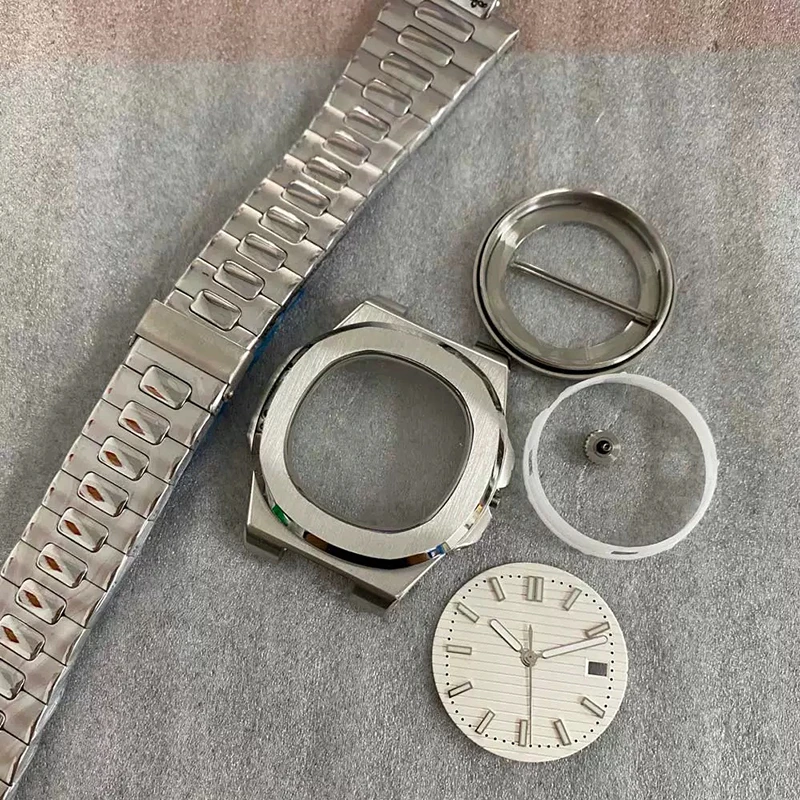 41 mm silbernes Uhrengehäuse aus 316L-Edelstahl + Armband + Zifferblatt. Metallfutter. Material passend für 30,5 mm Zifferblatt. Wasserdichte Passform. NH35/NH36-Uhrwerk – Detail 1