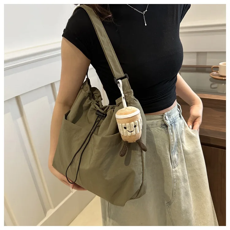 2024 New Large-capacity Waterproof Nylon Cloth Drawstring Pleated Shoulder Bag Travel Leisure Crossbody Bucket Bag