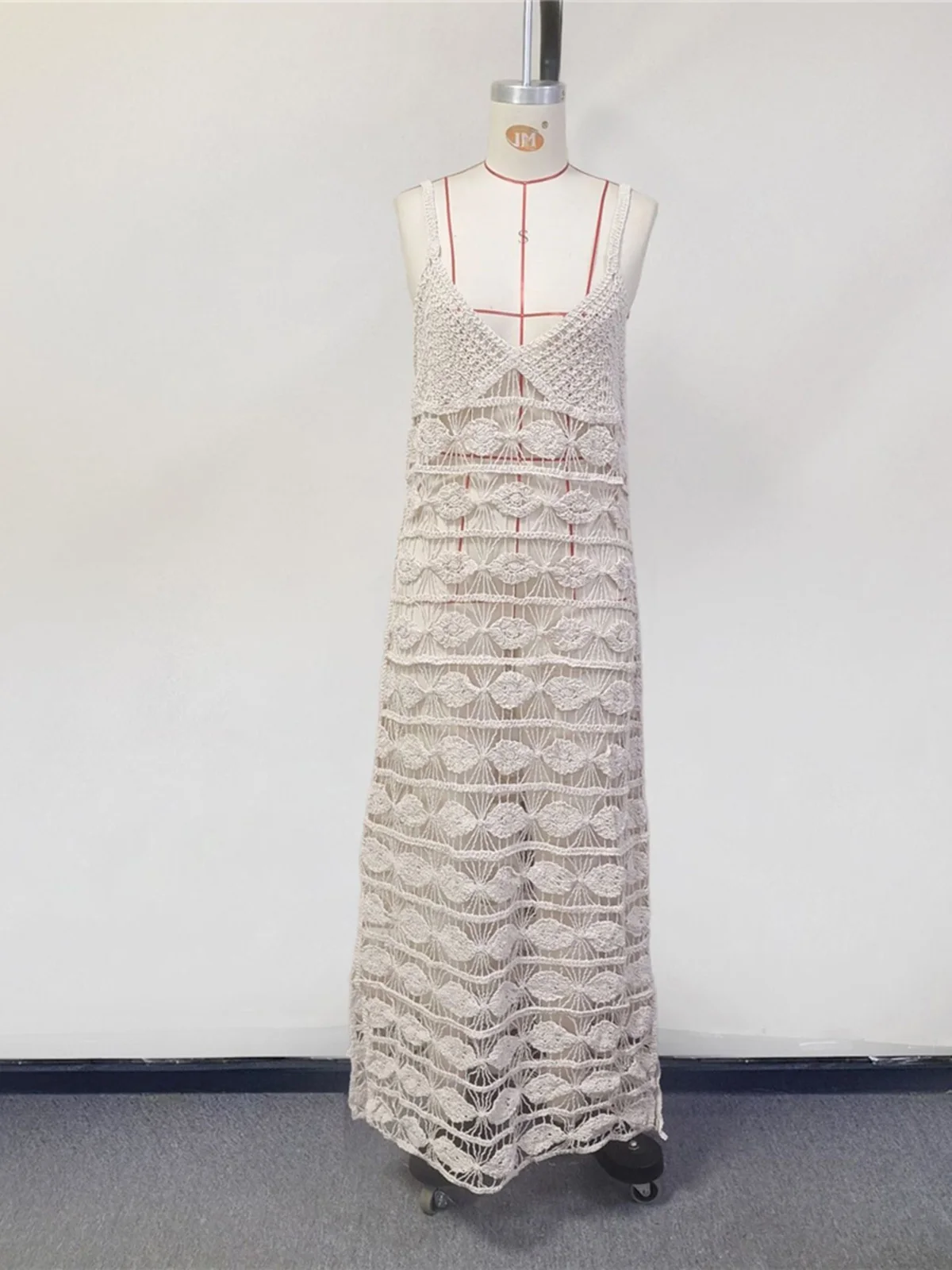 2026 Cover-ups Beach Dress Beach Wear Beachwear Female Women V Neck Halter Hollow Out Crochet Knitted Tunic Beach Cover Up V8293 4
