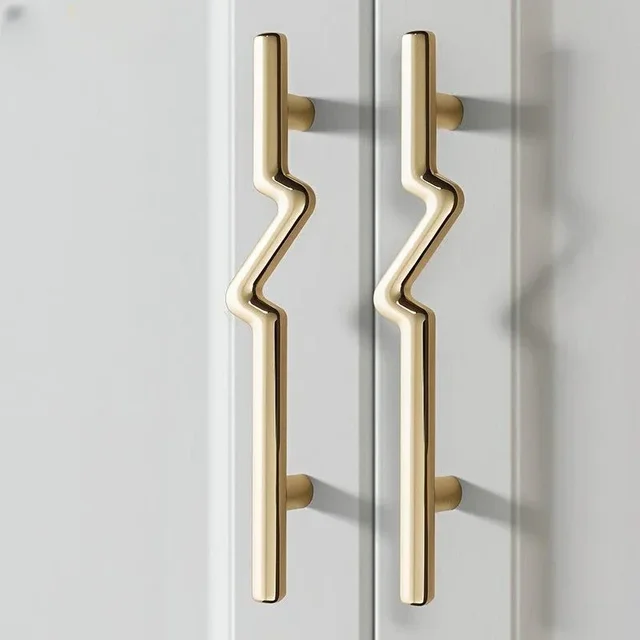 Modern Crease Gold Door Handles Kitchen Cabinet Handles Closet Wardrobe Drawer Knobs Bathroom Furniture Hardware Dresser Knobs