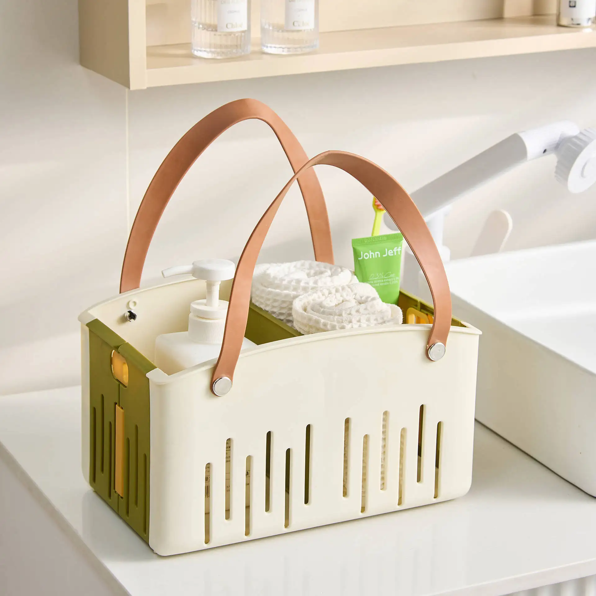 New Multifunctional Storage Handle Basket Plastic Bath Basket Portable Hollow Wash Storage Bathroom Toilet