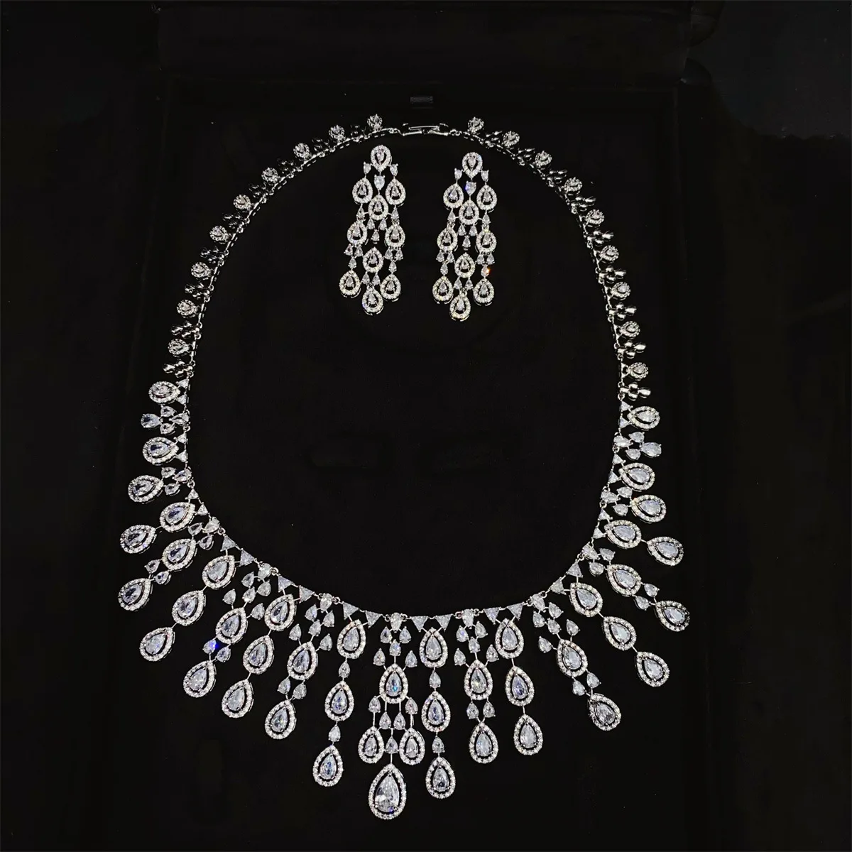 

Vintage Long Tassel Chandelier Drop Dangle Bridal Wedding Earrings for Ladies Sparkling CZ Crystal Jewelry Set