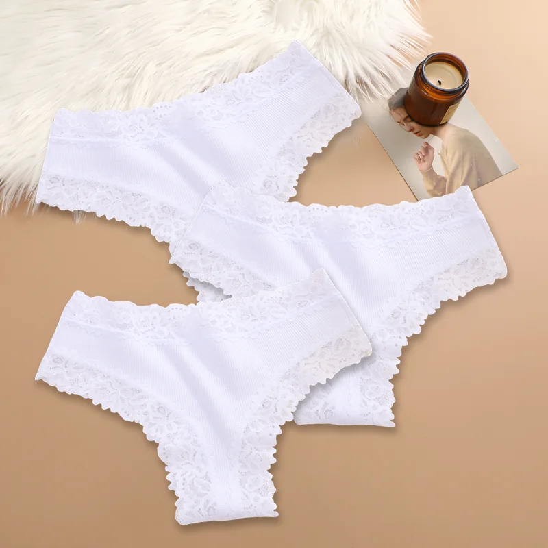 Women's Floral Lace Cotton Panties - Trendy Patchwork Briefs (3-Pack)
