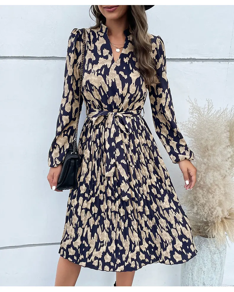 Curve Leopard Print Trim Detail Flare Sleeve Midi Dress main image 1