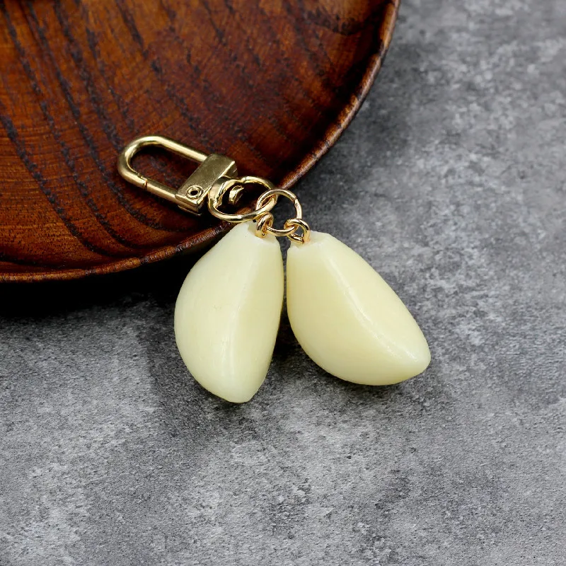 Zinc Alloy Garlic Keychain Couple's Fashion Gift For Anxious People