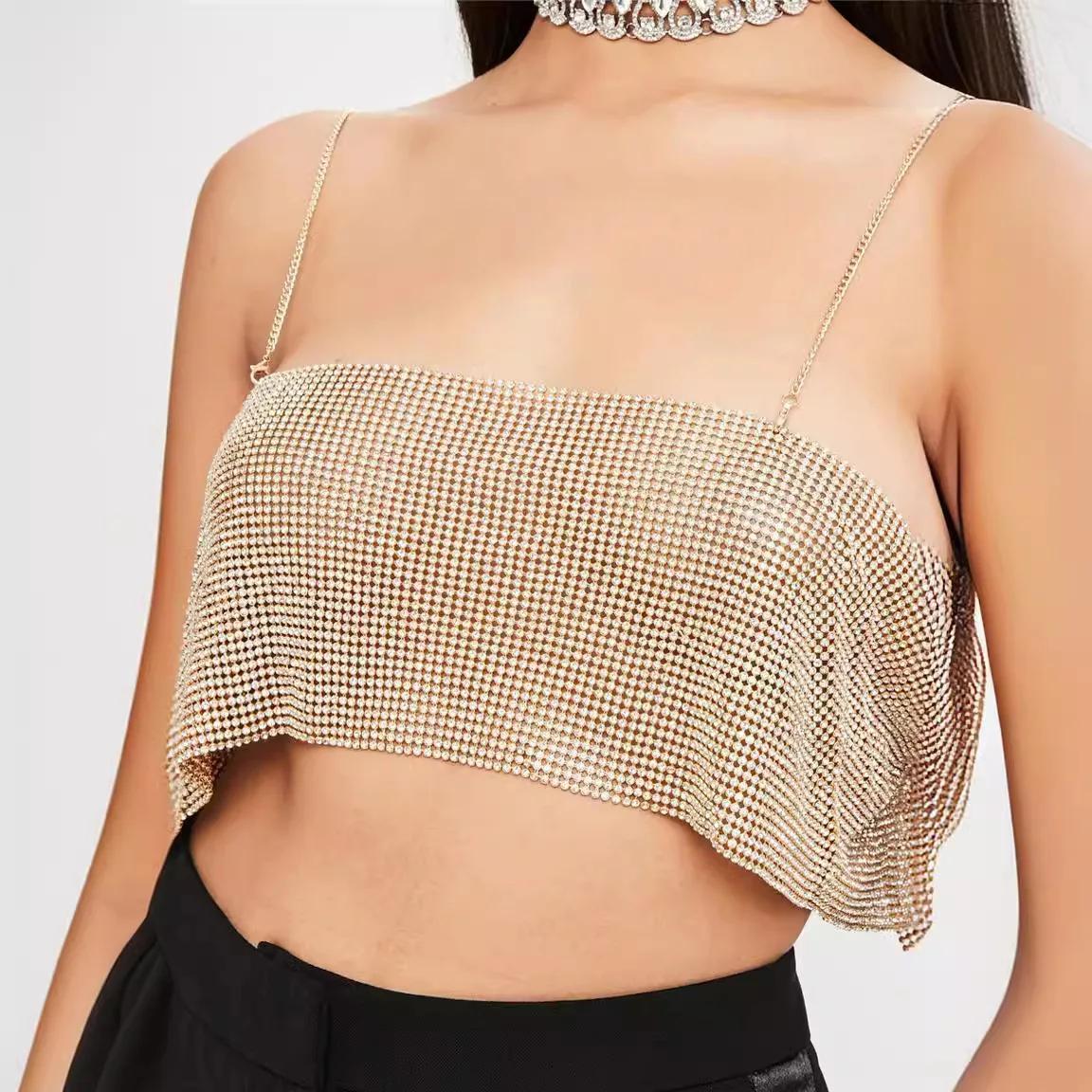 

AKYZO Handmade Summer Sexy Club Femme Fashion Metal Crop Top Backless Bralette Vest Beach Gold Sequined Party Women Tank Camisol