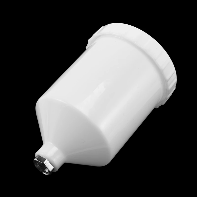 600Ml Ʈ  ִ    öƽ   Ŀ  