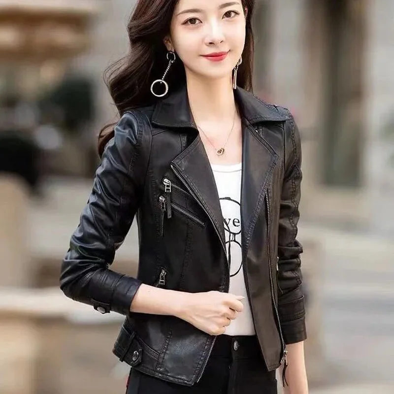 1pcs Women's Slim fit PU Leather Short Jackets Coat 2024 Spring Fashion Faux Fur Zipper Splicing Ladies Skinny Locomotive Coats