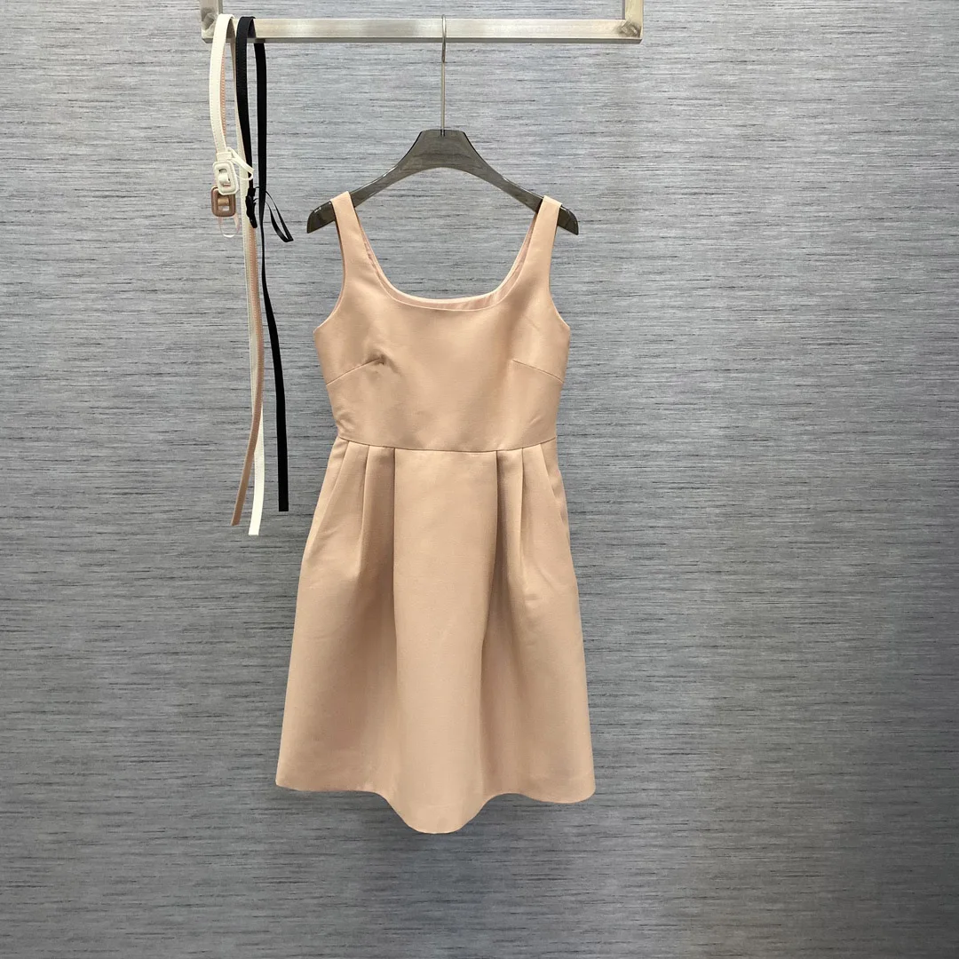 

2024Metal buckle belt vest dressNO66