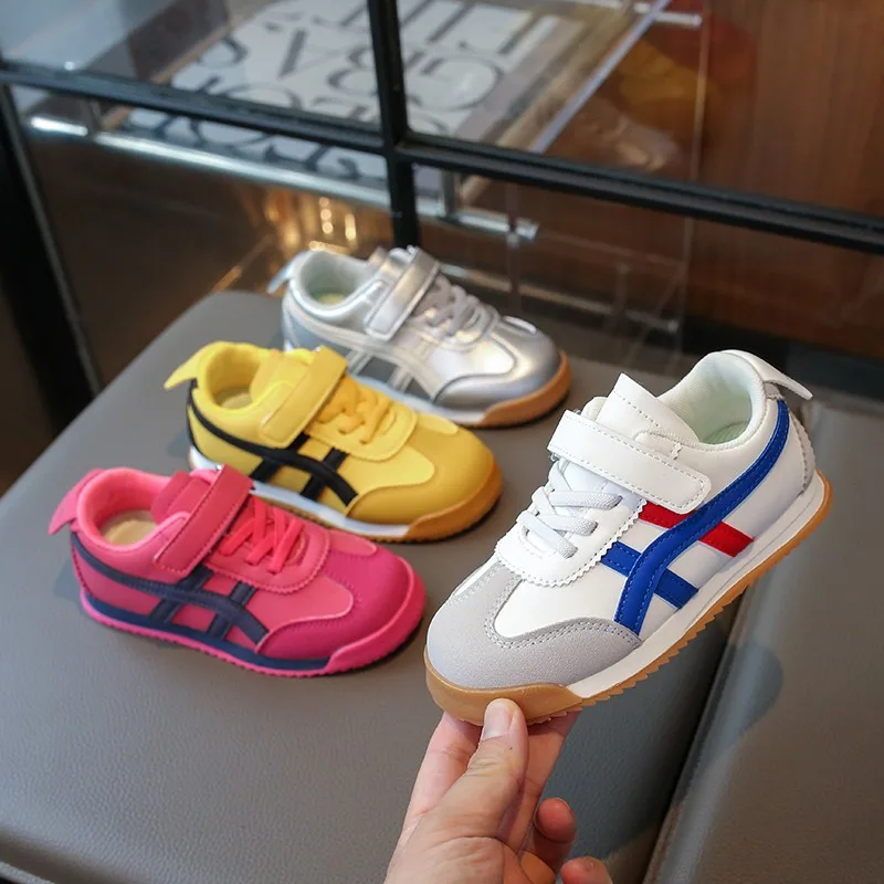 أحذية فورست غامب للأطفال ربيع الخريف نمط جديد للفتيات موضة أحذية كاجوال متعددة الاستخدامات أحذية رياضية ناعمة سوليد للأولاد