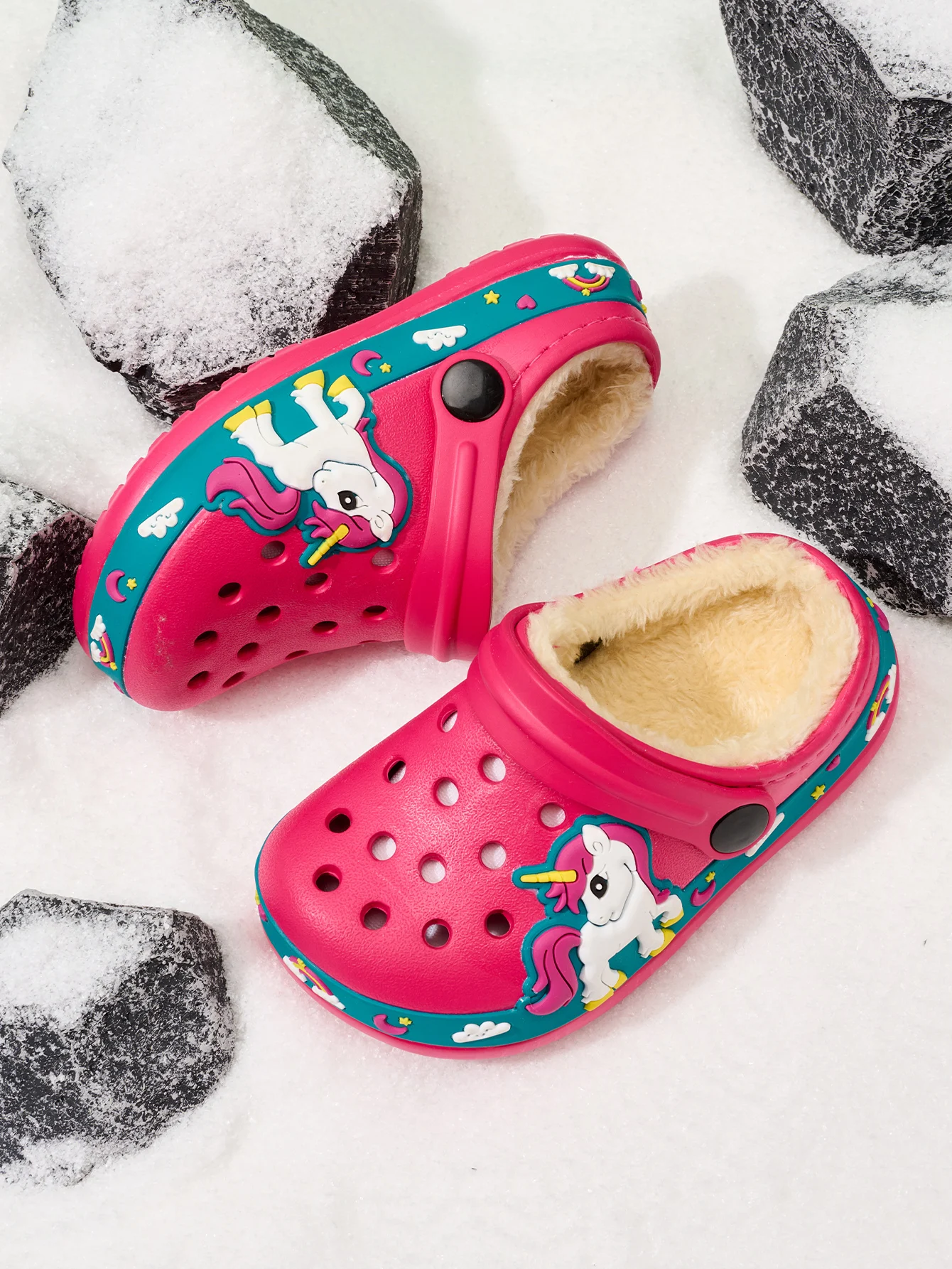 Garden Clogs Shoes New autumn and winter styles of comfortable casual and plush warm hole shoes for boys girls suede clogs eva house slippers