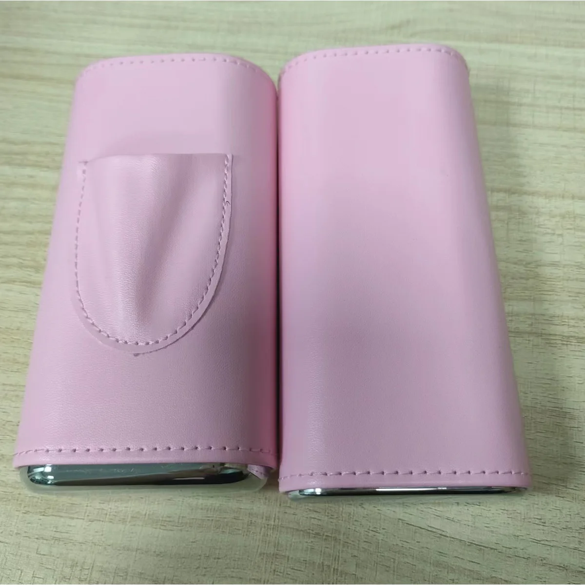 

Cowhide material leather travel cigar box three finger portable cigar box leather cigar box