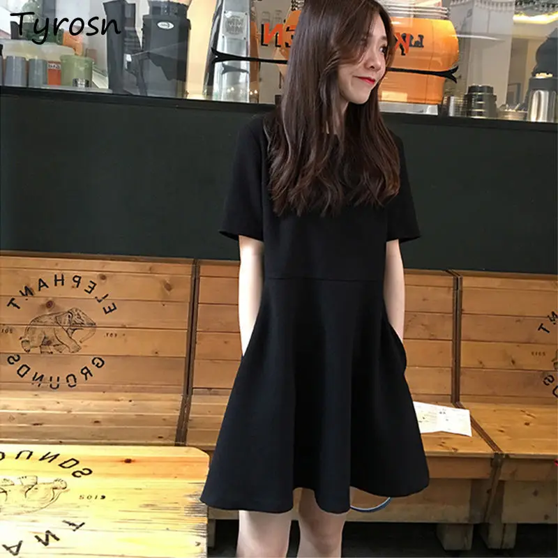 

Short Sleeve Black Dresses Women Loose Pleated Knee-length Simple Elegant Date Girls 3XL Streetwear Solid Slender Chic Clothing