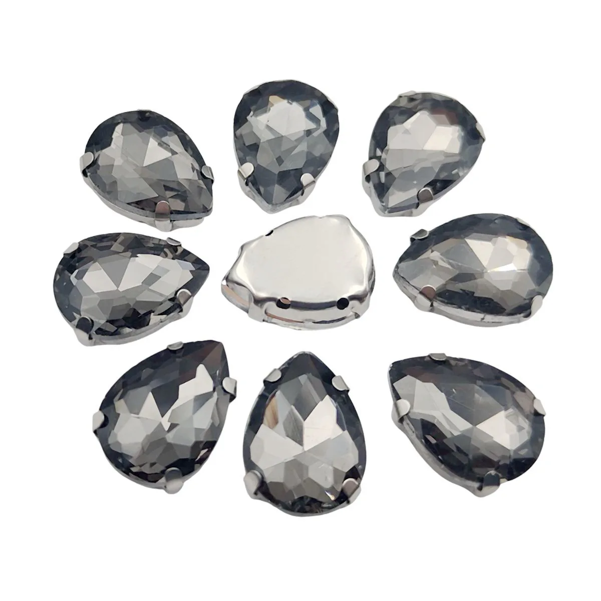 Elegant Teardrop Glass Rhinestones with Silver Metal Claw Base for Needlework Decoration