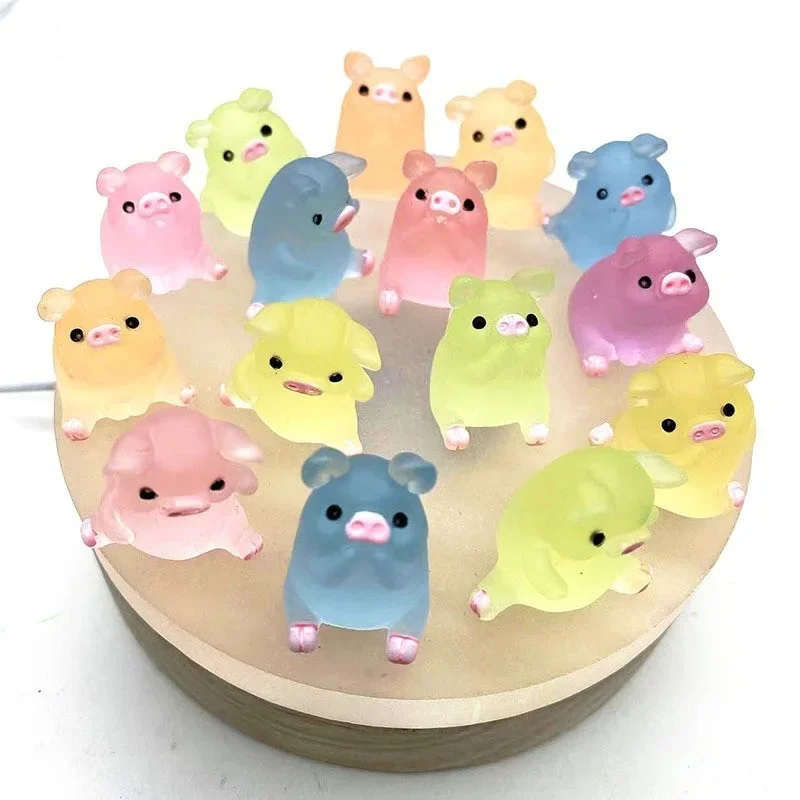 Resin Toy Accessories 5-50PCS Kids Glow Piglet Toy DIY Resin Accessories Cream Gel Material Decoration