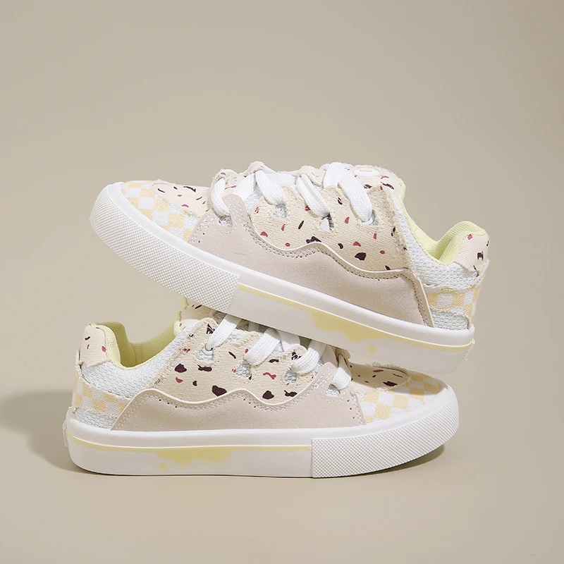 Women Popular Skateboarding Sport Shoes Pink Beige Woman Comfortable Outdoor Street Walking Sneakers Platform Leisure Trainers