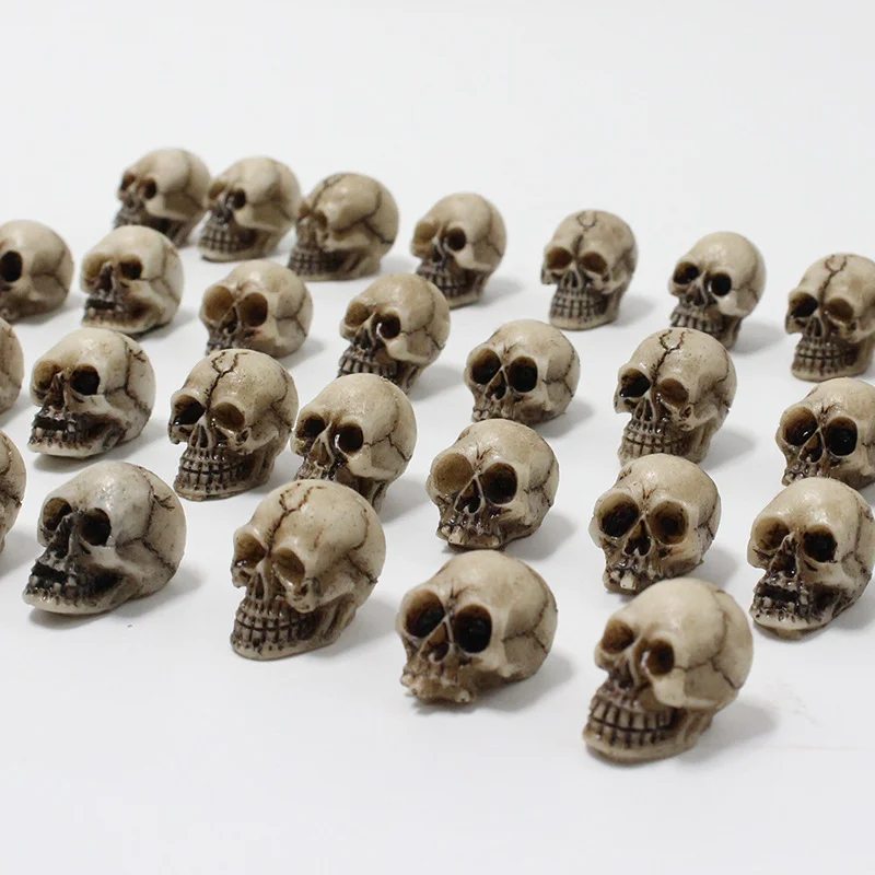 

20pcs Garden decorations Skull Head Props Decoration Adornment Skull Landscape Garden Pot Decoration Halloween Decoration
