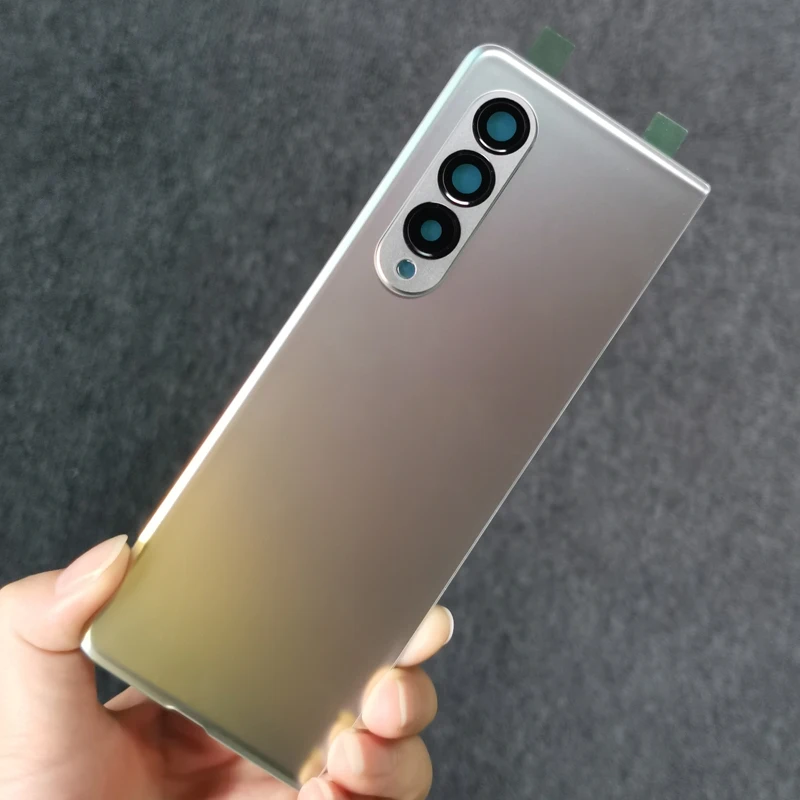 サムスンギャラクシーZフォールド3の背面バッテリーカバー