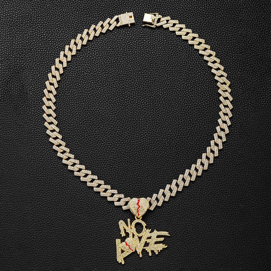 Street Hip Hop Letter NO LOVE Pendant Cracking Heart, Unique and Unique Necklace, Men's Cuban Jewelry