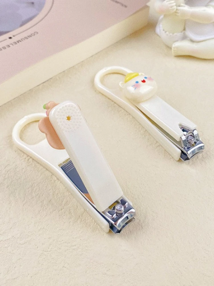 Nail Clipper Nail Care Kit Nail Trimmer Cute Cartoon Bear Cat Nail Clippers Cutter for Student Girls Beauty Household Nail Trimmer Scissors Baby Care Manicure Tool