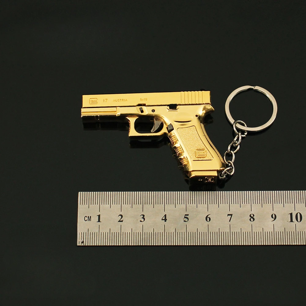 6.5cm Glock G17 Pistol Weapon Model Keychain Metal Game Pendant Ornaments Model Christmas Gifts Children's Toys Gifts for Boys 3