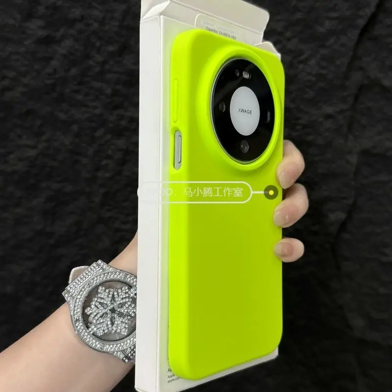Premium Liquid Silicone Rubber Case - Soft Back Cover with Fall Protection