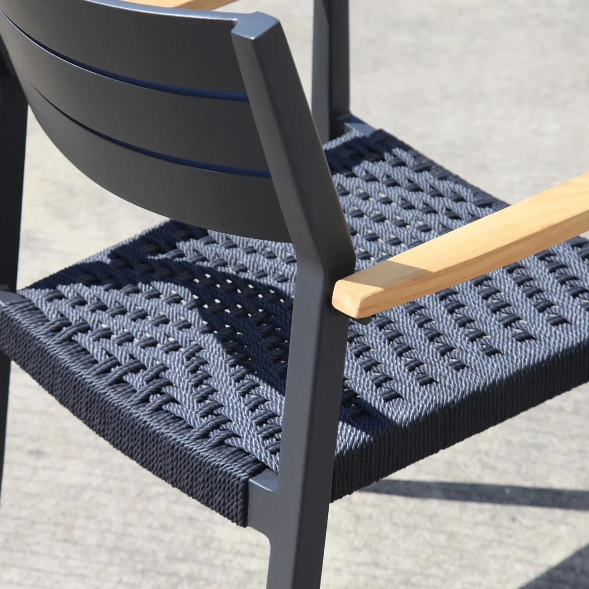 Commercial & Contract Aluminum Teak Armrest Patio Outdoor Dining Chair For Coffee Shop & Hotel