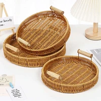 Multi-size Handwoven Rattan Storage Tray Round Wicker Basket Serving Tray With Wooden Handle Bread Food Plate Fruit Cake Platter 1