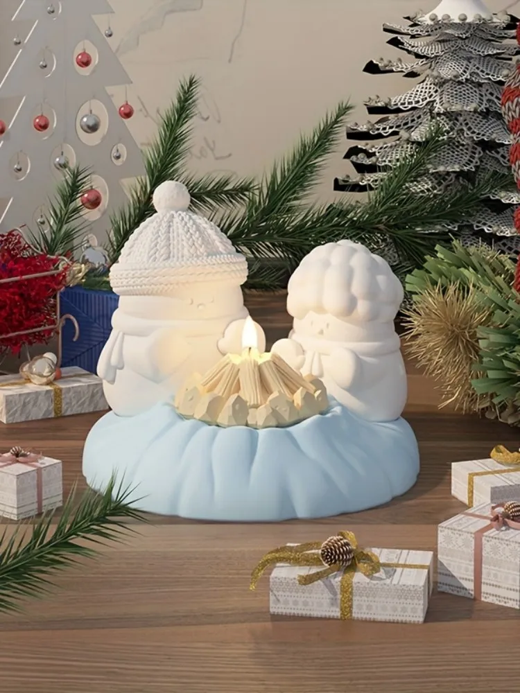 Description Picture 3 of item4pcs Christmas Snowman Silicone Mold Set Aromatherapy Candles - 3D Decoration Craft Kit, Perfect for Creative Home Decoration
