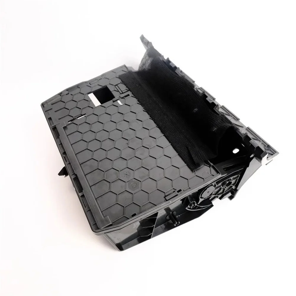 그림에 표시된 대로 팔걸이 교체, 콘솔 수납함 팔걸이 정리함 교체 설치